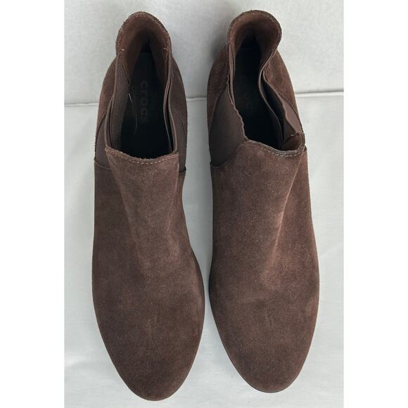 Crocs NWOT Leigh Wedge Heel Espresso Brown Suede Chelsea Ankle Fall Boots 10 - Picture 5 of 10
